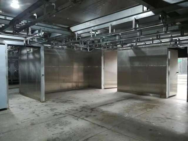 杭州蕭山紅墾白條肉速凍冷庫(kù)工程