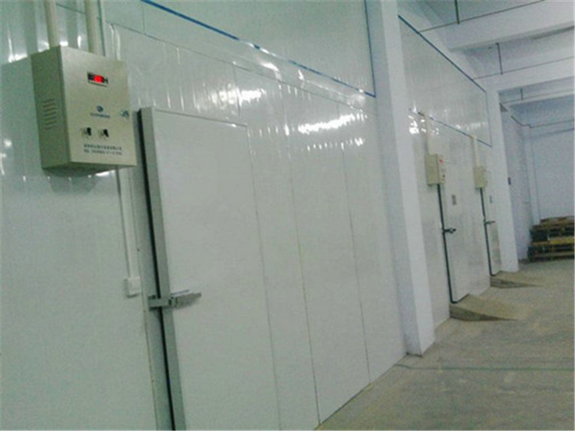 冷庫(kù)使用安全須知:被困冷庫(kù)該如何自救