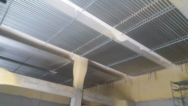 風(fēng)冷冷庫(kù)與直冷冷庫(kù)的優(yōu)缺點(diǎn)